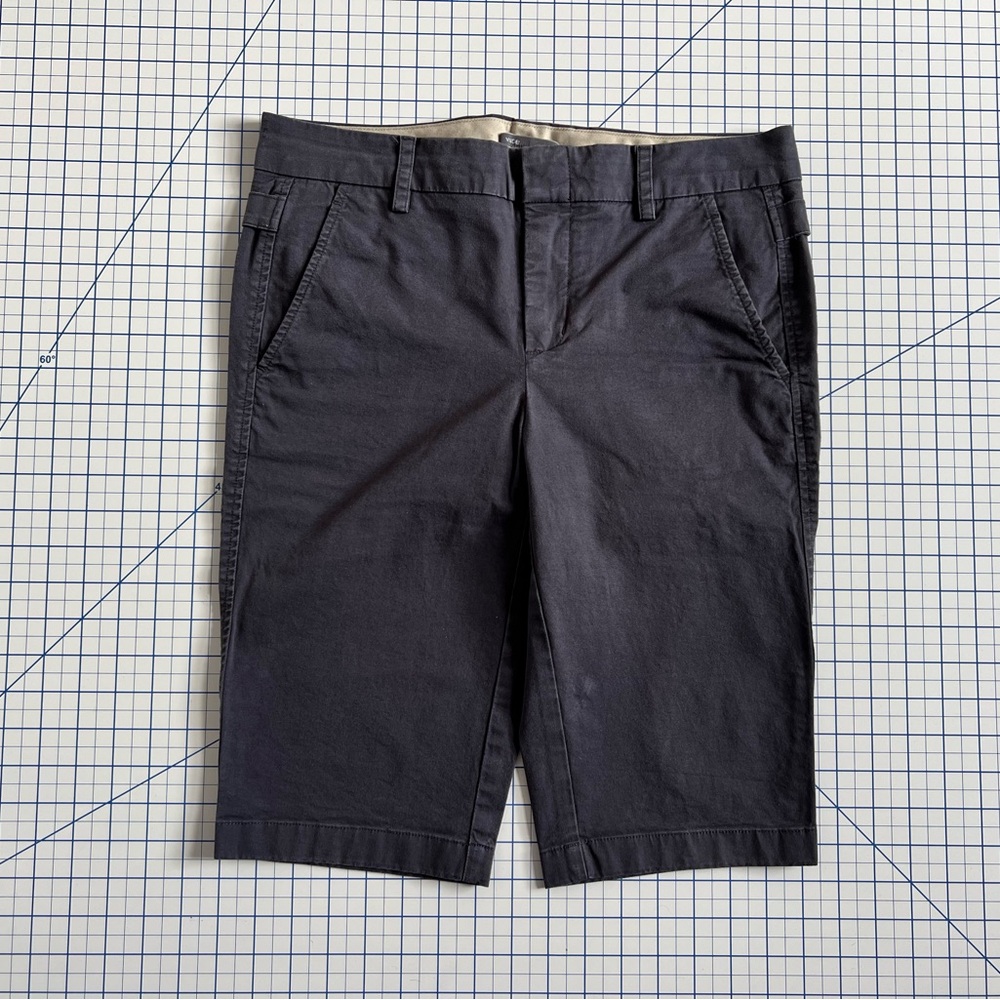 *SOLD* Vince Navy Side Buckle Bermuda Shorts, size 4